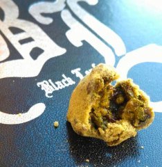 На вкус (трип) Moonrock оказался не таким как я его представлял