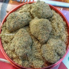 кУшик в кИфе)